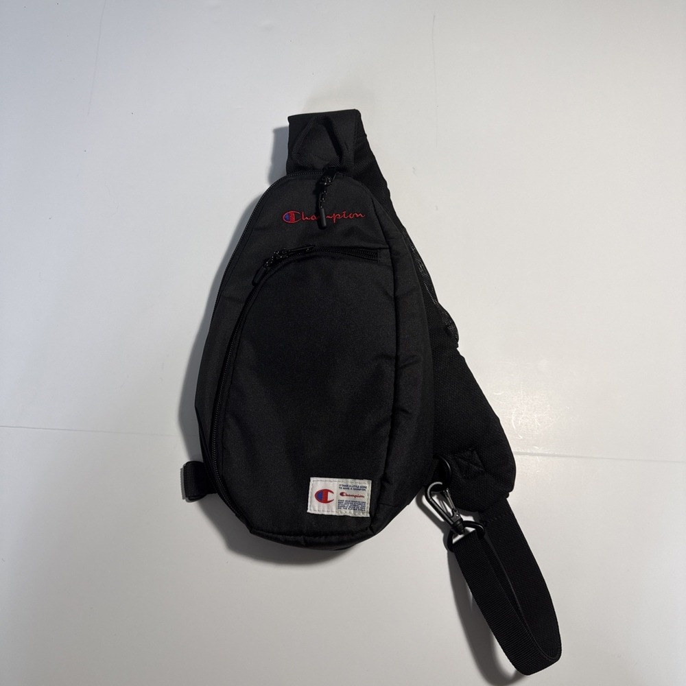 Champion Prime Sling Crossbody Bag Black Adjustable Shoulder Pack Unisex